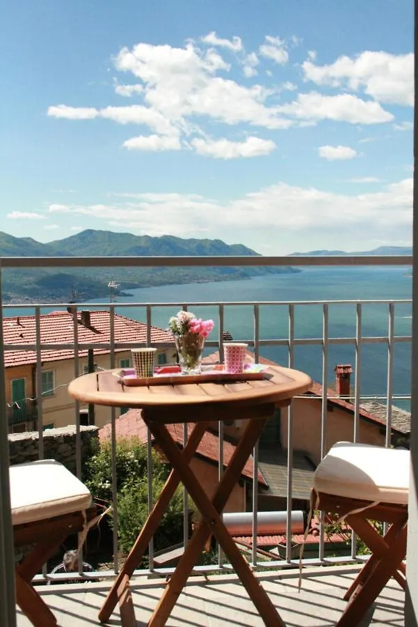 Vista Lago Maccagno 0*,  Ιταλία
